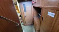 정찰 보트 판매 중