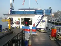 바지선 판매 중