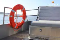 정찰 보트 판매 중