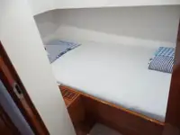 정찰 보트 판매 중