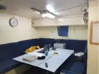 정찰 보트 판매 중