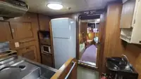 정찰 보트 판매 중