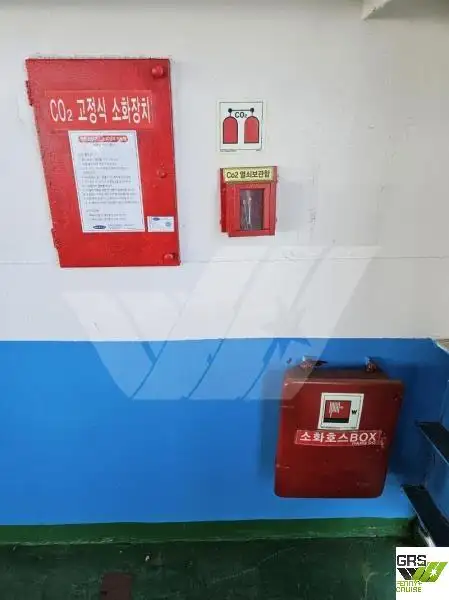 상륙용 선박, 탱크 판매 중