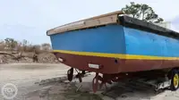 정찰 보트 판매 중