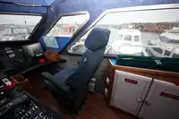 정찰 보트 판매 중