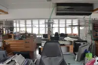 예인선 판매 중