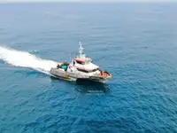 정찰 보트 판매 중