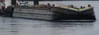 바지선 판매 중