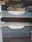 상륙용 선박, 탱크 판매 중