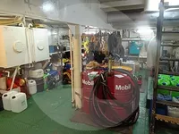 크레인 선박 판매 중