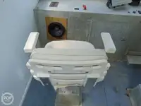 정찰 보트 판매 중