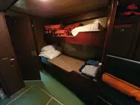 정찰 보트 판매 중
