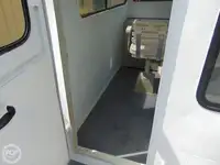 정찰 보트 판매 중