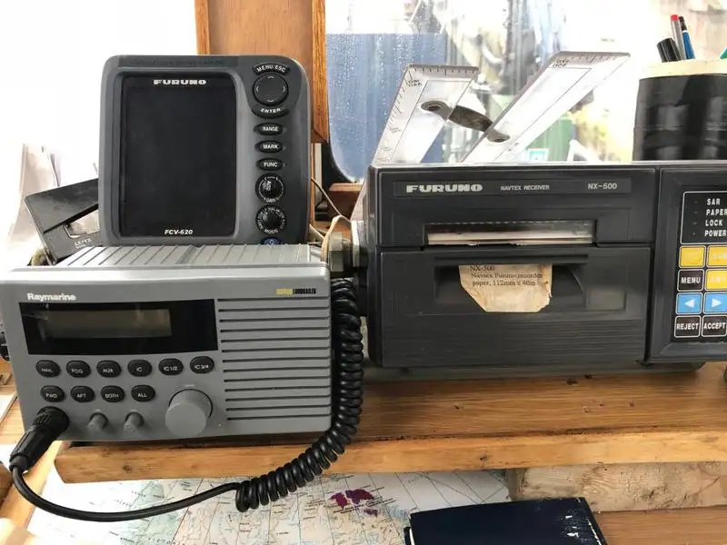 예인선 판매 중