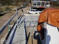 정찰 보트 판매 중