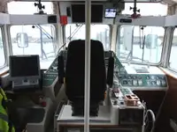 정찰 보트 판매 중