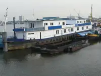 바지선 판매 중