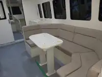 정찰 보트 판매 중