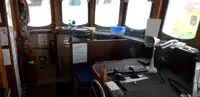 정찰 보트 판매 중