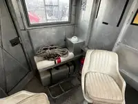 정찰 보트 판매 중