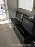 정찰 보트 판매 중