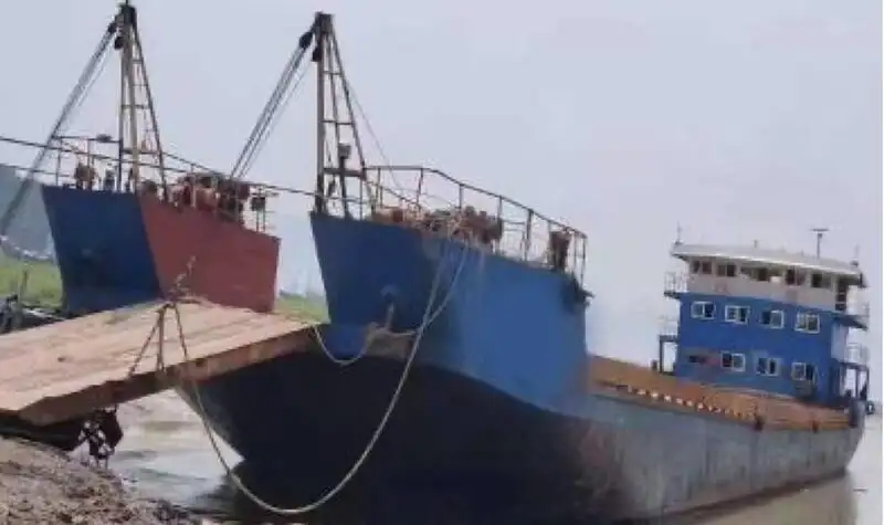 바지선 판매 중